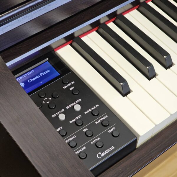 287479_0 YAMAHA CLP-735