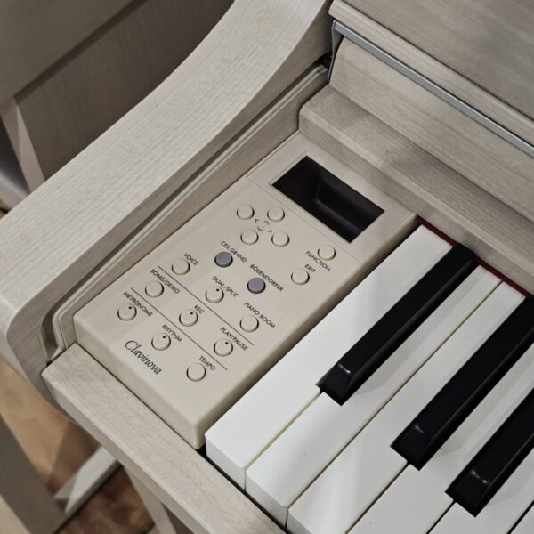 YAMAHA CLP-735 淡木色